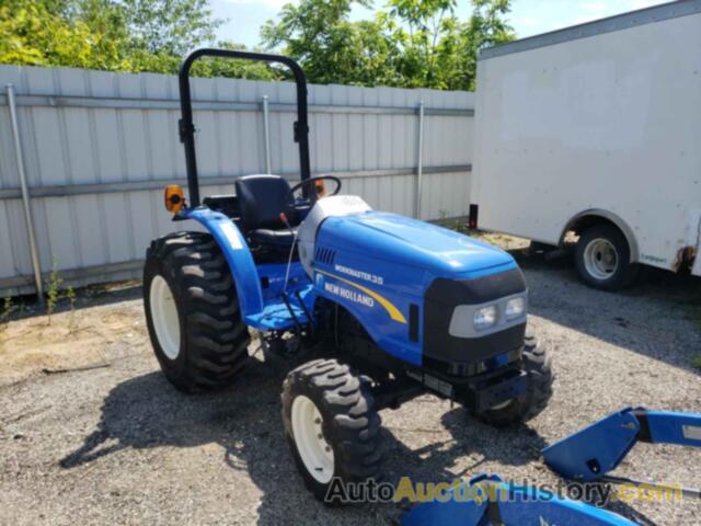 2013 NEWH TRACTOR, 2211013232
