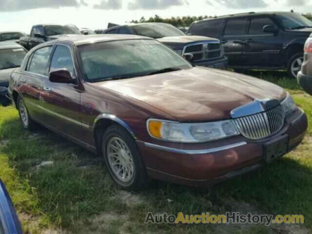 1998 LINCOLN TOWN CAR SIGNATURE, 1LNFM82WXWY712536