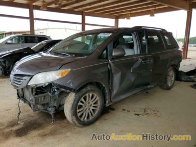 2013 TOYOTA All Models XLE, 5TDYK3DC2DS341132