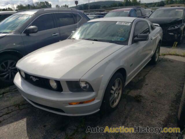 2005 FORD MUSTANG GT, 1ZVHT82H055108511