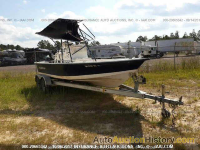 Blazer Boat, motor, trailer, 1M5BA202XC1E68949