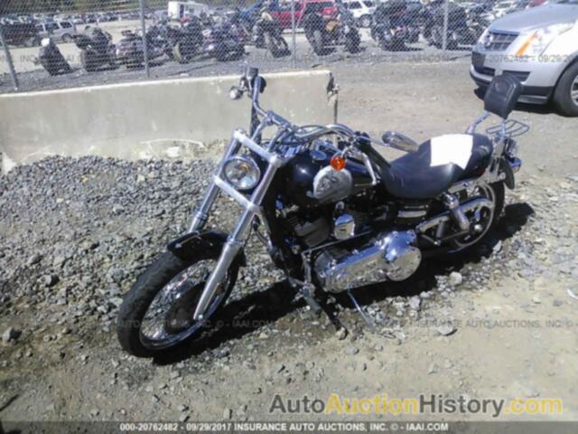 Harley-davidson Fxdc, 1HD1GV418BC330811