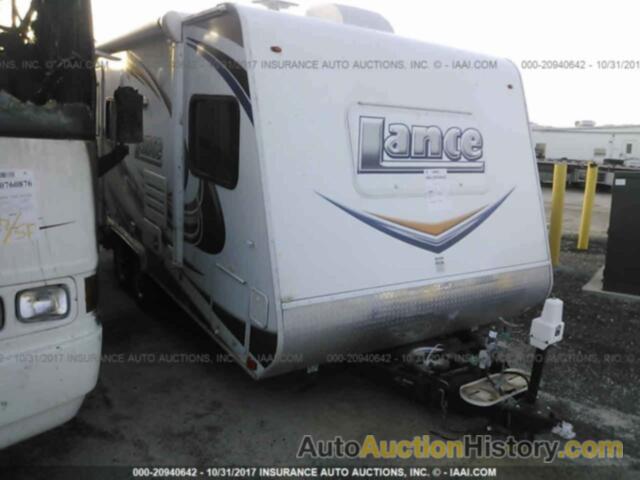 Lance Travel trailer, 1L9TS1627DL313034