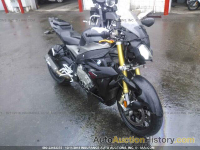 2016 BMW S 1000, WB10D1209GZ696478