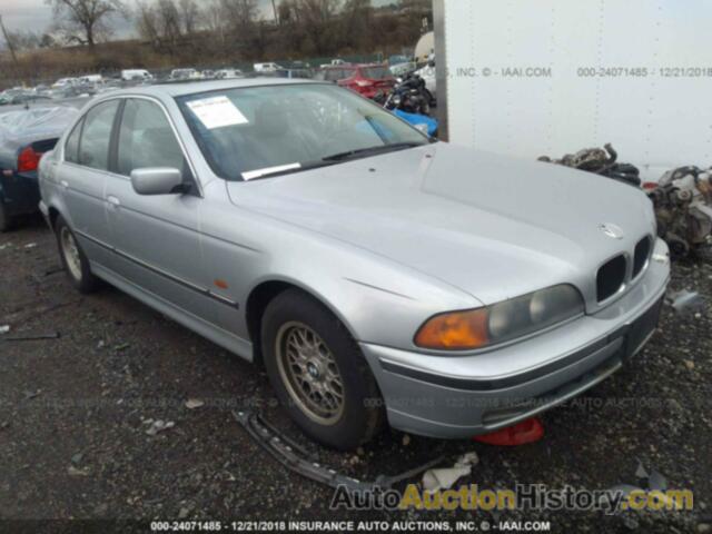 1998 BMW 528, WBADD5327WBV53755