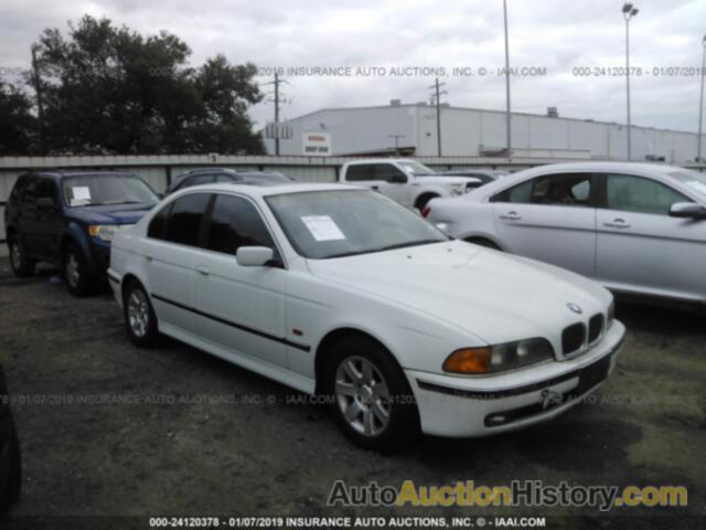 1997 BMW 528, WBADD632XVBW11135