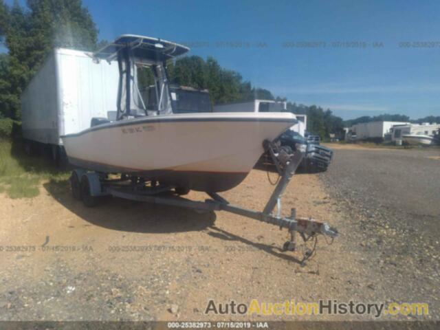 MAKO BOAT AND TRAILER, 5A4CHES2032000065