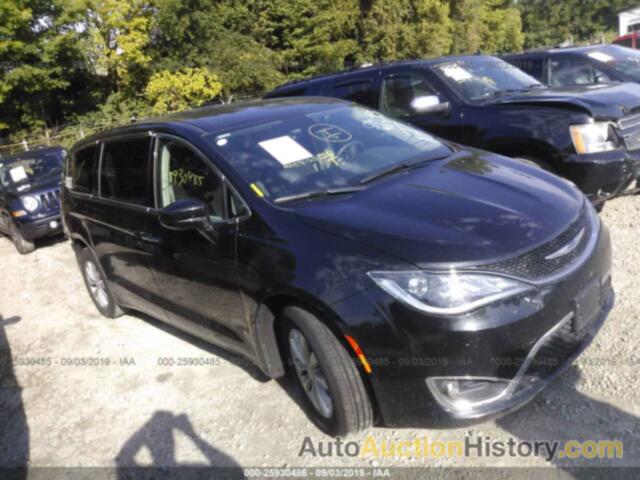 CHRYSLER PACIFICA TOURING PLUS, 2C4RC1FGXKR589222