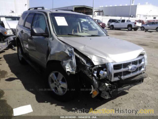 FORD ESCAPE XLT, 1FMCU0D74CKA06512