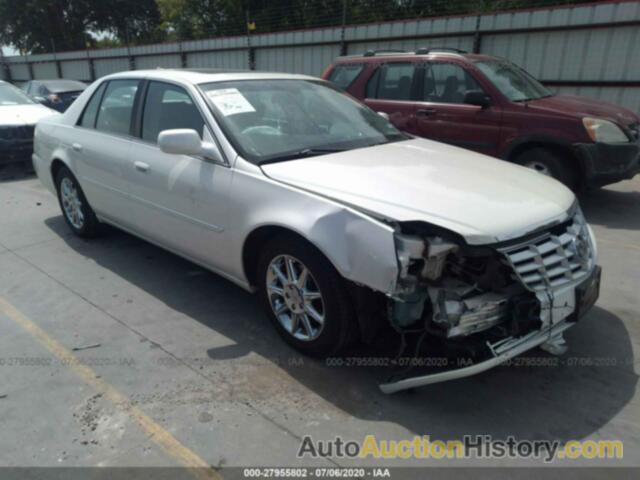 CADILLAC DTS LUXURY COLLECTION, 1G6KD5E63BU127069