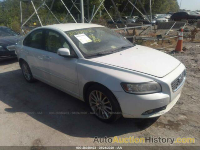 VOLVO S40, YV1382MS5A2501382