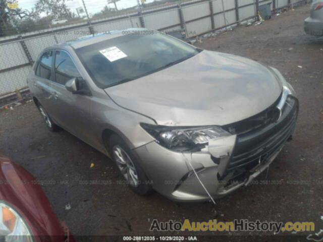 TOYOTA CAMRY XLE/SE/LE/XSE, 4T4BF1FK9GR550615