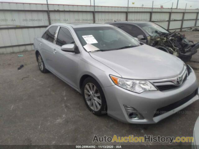 TOYOTA CAMRY XLE, 4T4BF1FK2DR328543