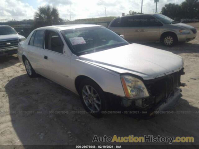 CADILLAC DTS LUXURY COLLECTION, 1G6KD5E65BU123413