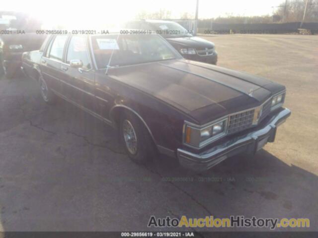 OLDSMOBILE DELTA 88 ROYALE BROUGHAM, 1G3BY69Y4F9077374