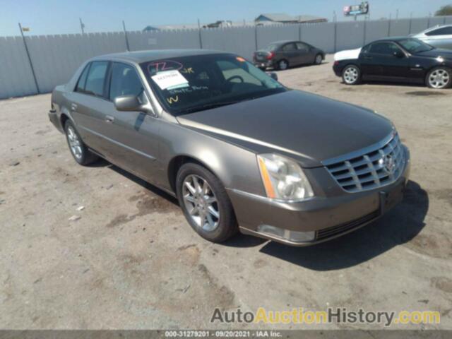 CADILLAC DTS LUXURY COLLECTION, 1G6KD5E67BU122814
