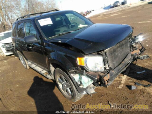FORD ESCAPE XLT, 1FMCU0D77BKB12161