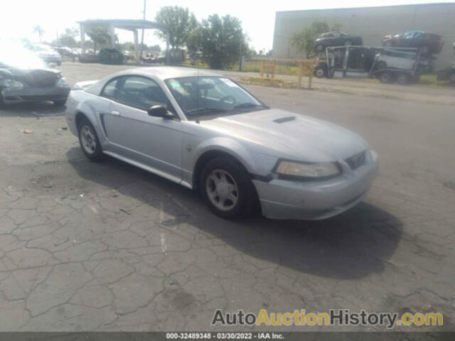 FORD MUSTANG, 1FAFP4047XF207059