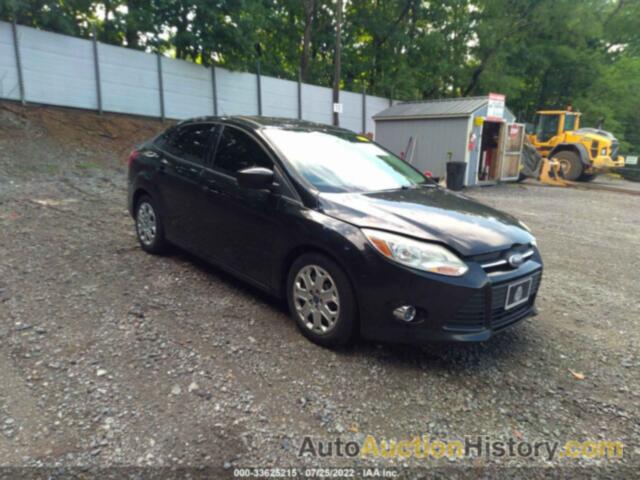 FORD FOCUS SE, 1FAHP3F2XCL122107