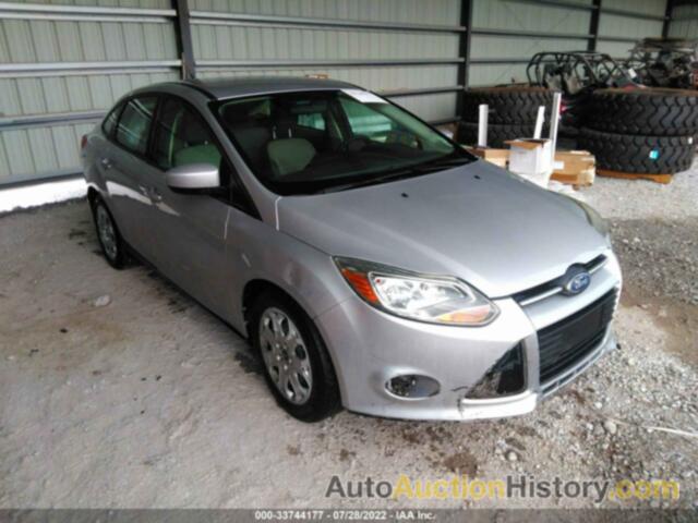 FORD FOCUS SE, 1FAHP3F2XCL308214