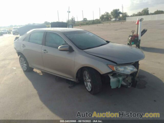 TOYOTA CAMRY XLE, 4T1BF1FK2DU698353