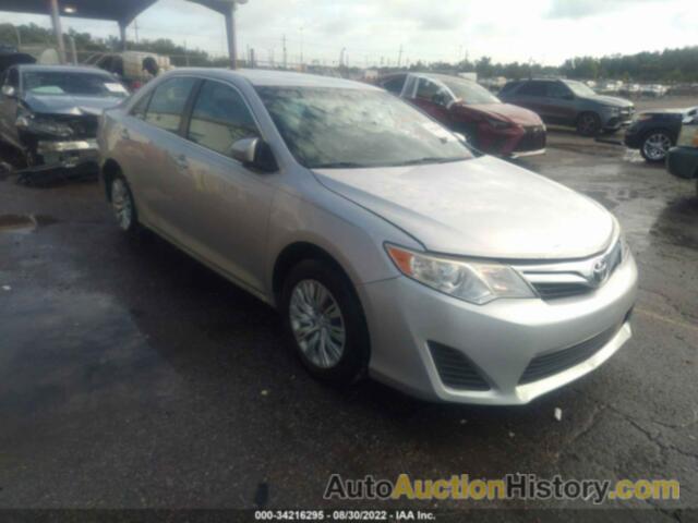 TOYOTA CAMRY LE, 4T4BF1FK2CR201273