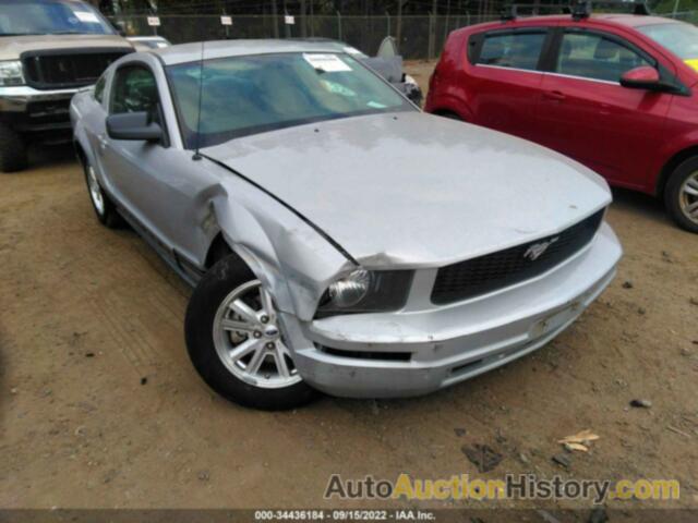 FORD MUSTANG DELUXE/PREMIUM, 1ZVFT80N875336856