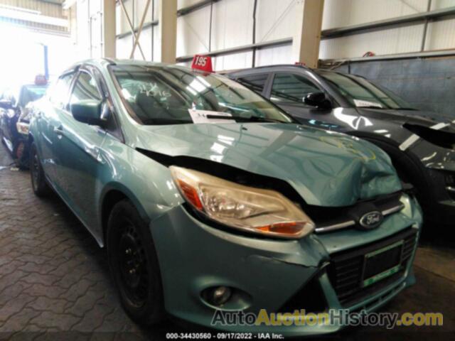 FORD FOCUS SE, 00AHP3F21CL182812
