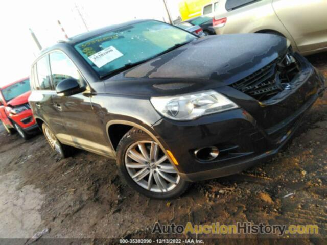 VOLKSWAGEN TIGUAN SE 4MOTION WSUNROOF &, WVGBV7AX3BW528903