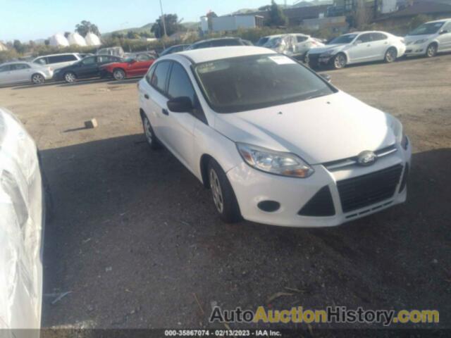 FORD FOCUS S, 1FADP3E22DL138559