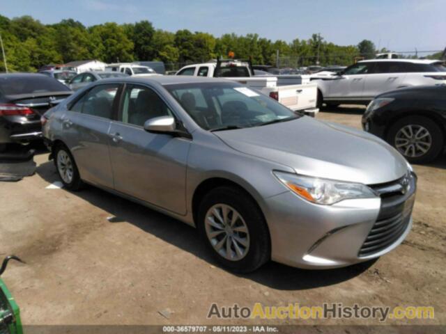 TOYOTA CAMRY LE, 4T4BF1FK7FR512346
