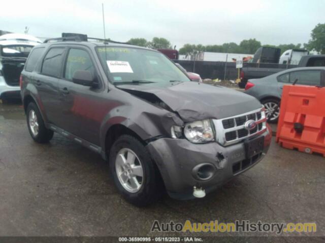 FORD ESCAPE XLT, 1FMCU0D72BKB52812