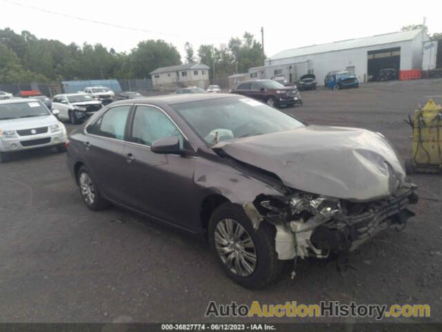 TOYOTA CAMRY LE, 4T4BF1FK5GR541295