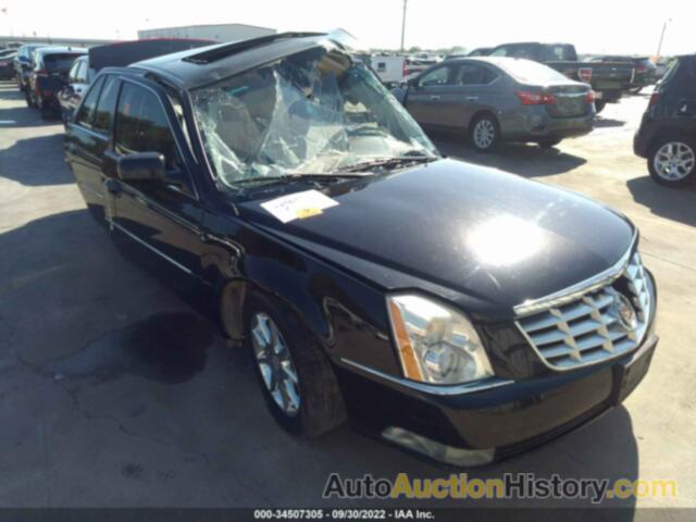 CADILLAC DTS LUXURY COLLECTION, 1G6KD5E63BU142073