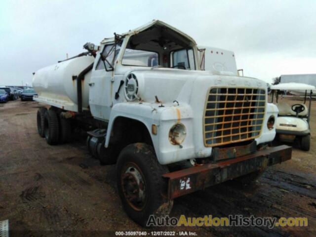 FORD 8000 TRUCK, 