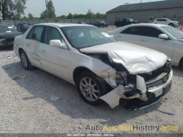 CADILLAC DTS LUXURY COLLECTION, 1G6KD5E60BU108396