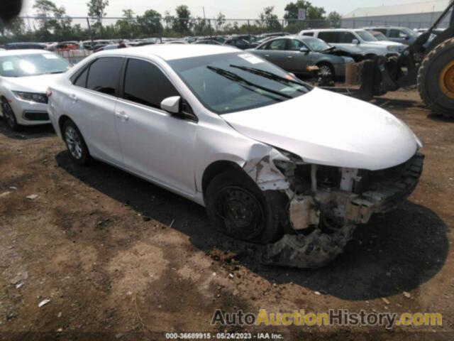 TOYOTA CAMRY LE, 4T4BF1FK1FR482096