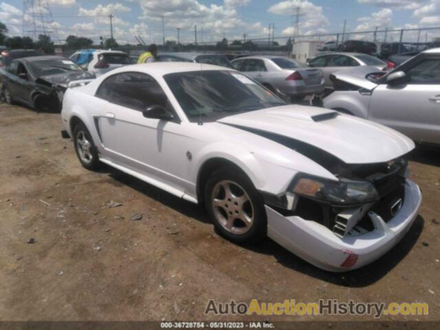 FORD MUSTANG, 1FAFP406X4F151101
