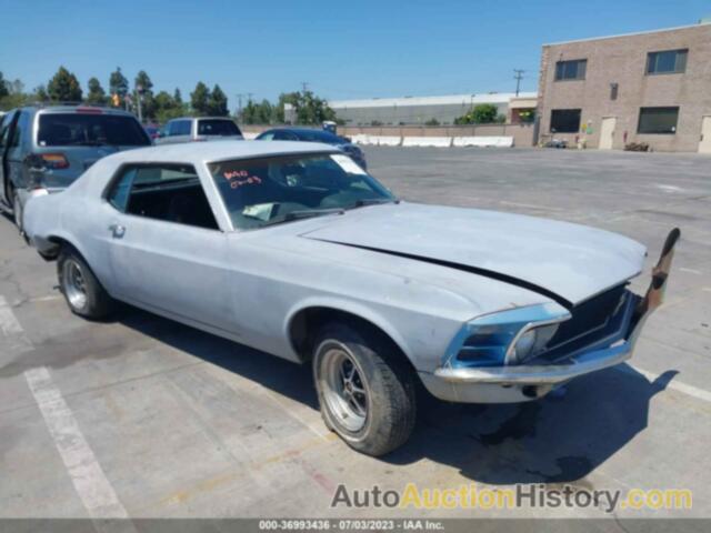 FORD MUSTANG, 0R01F155239