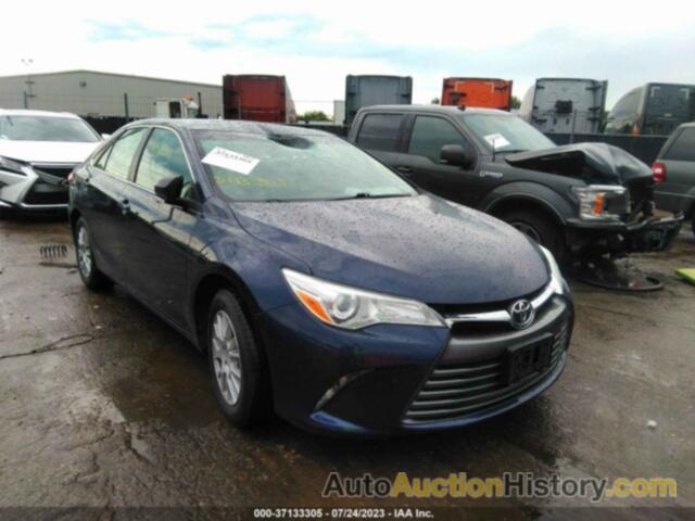 TOYOTA CAMRY LE, 4T4BF1FK1GR552634