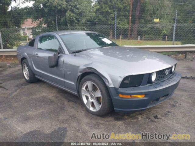 FORD MUSTANG GT DELUXE, 1ZVHT82H765236875