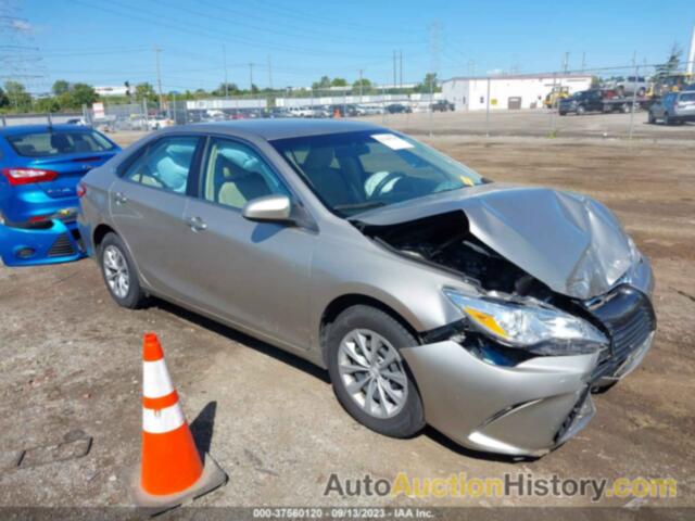 TOYOTA CAMRY LE, 4T4BF1FK2FR487923