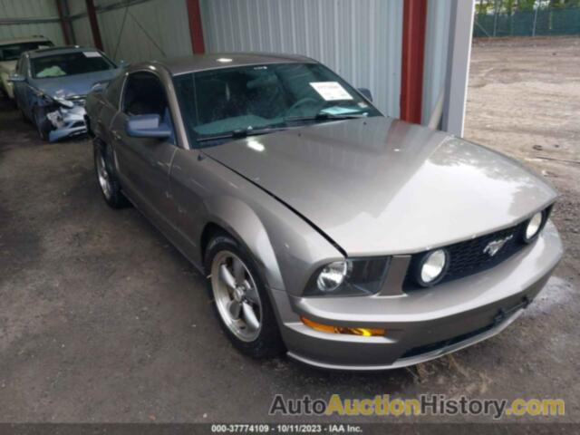 FORD MUSTANG GT, 1ZVFT82HX55110483