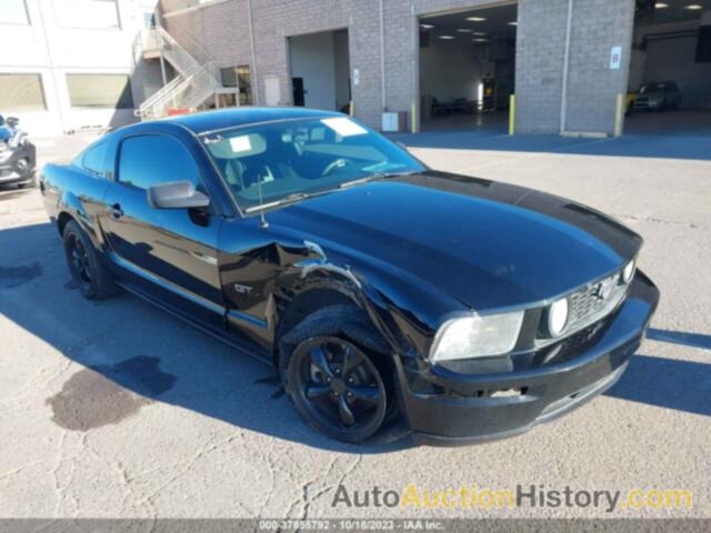 FORD MUSTANG GT, 1ZVHT82H165115906