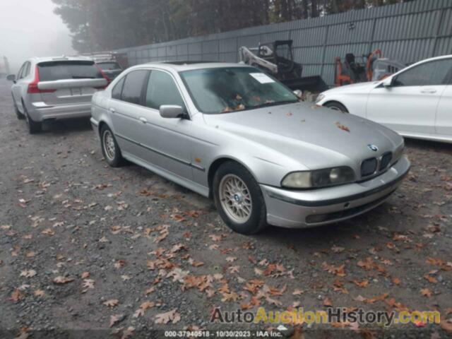 BMW 5 SERIES 528IA, WBADM6346YGU06484