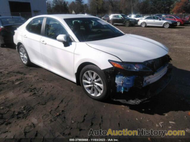 TOYOTA CAMRY LE AWD, 4T1C11BK2NU072845