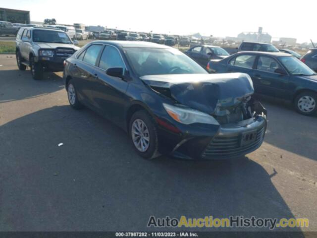 TOYOTA CAMRY LE, 4T4BF1FK2FR450256