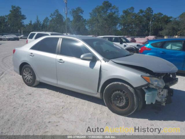 TOYOTA CAMRY SE/LE/XLE, 4T4BF1FK0CR200896