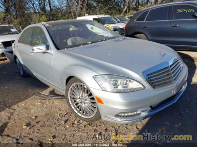 MERCEDES-BENZ S 550 4MATIC, WDDNG8GBXAA353211