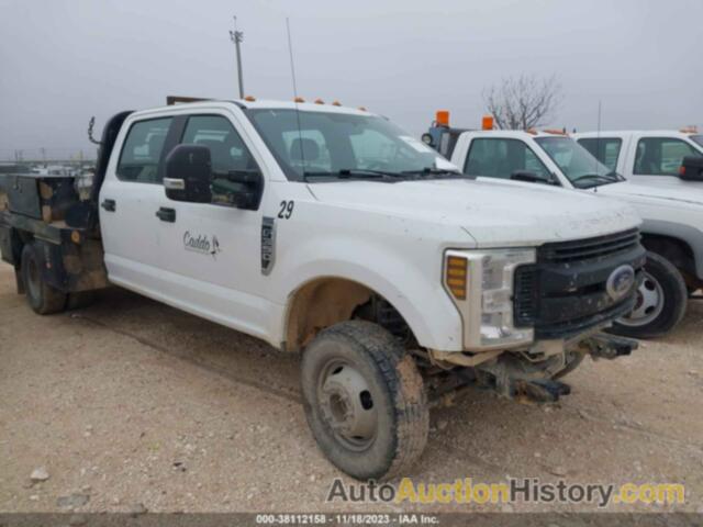 FORD F-350 CHASSIS XL, 1FD8W3H6XKEE92159